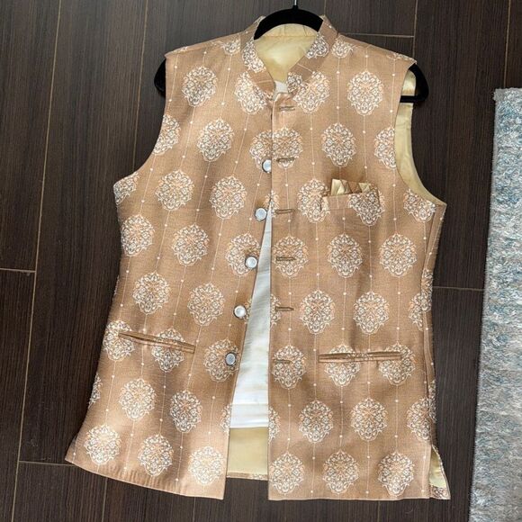 Elegant White Long Sleeve Kurta, Men Medium - Picture 6 of 7